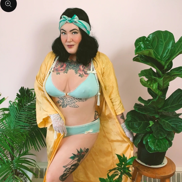 Inspiration Vintage Creme de Menthe Bralette (Sz L) - Picture 5 of 8